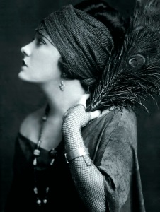 Gloria Swanson - c. 1920s. 