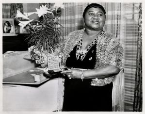 Best Supporting Actress Hattie McDaniel 1939 Gone With the Wind